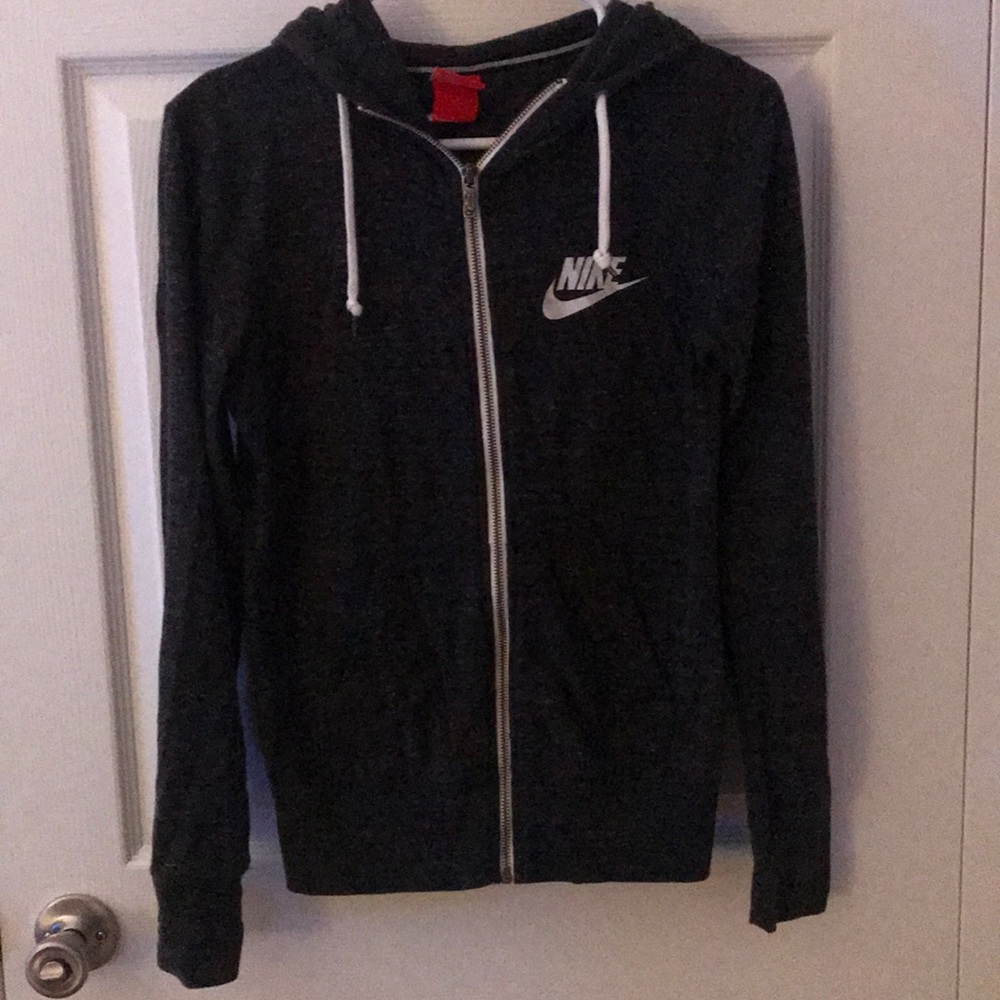 XS Nike zip-up sweatshirt w/ hood